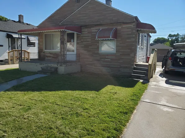 24552 Wilmot Ave, Eastpointe, MI 48021