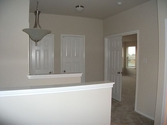 4th image of 4801 Bayer Hollow Dr