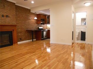 210 10th Ave, New York, NY 10011
