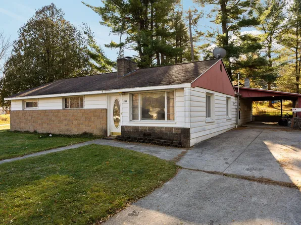 245 Millbrook Rd, Blanchard, MI 49310