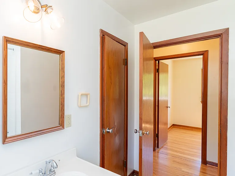 1214 Echo Dr — Photo 21