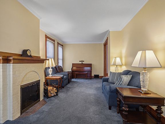 5th image of 9313 S Hoyne Ave