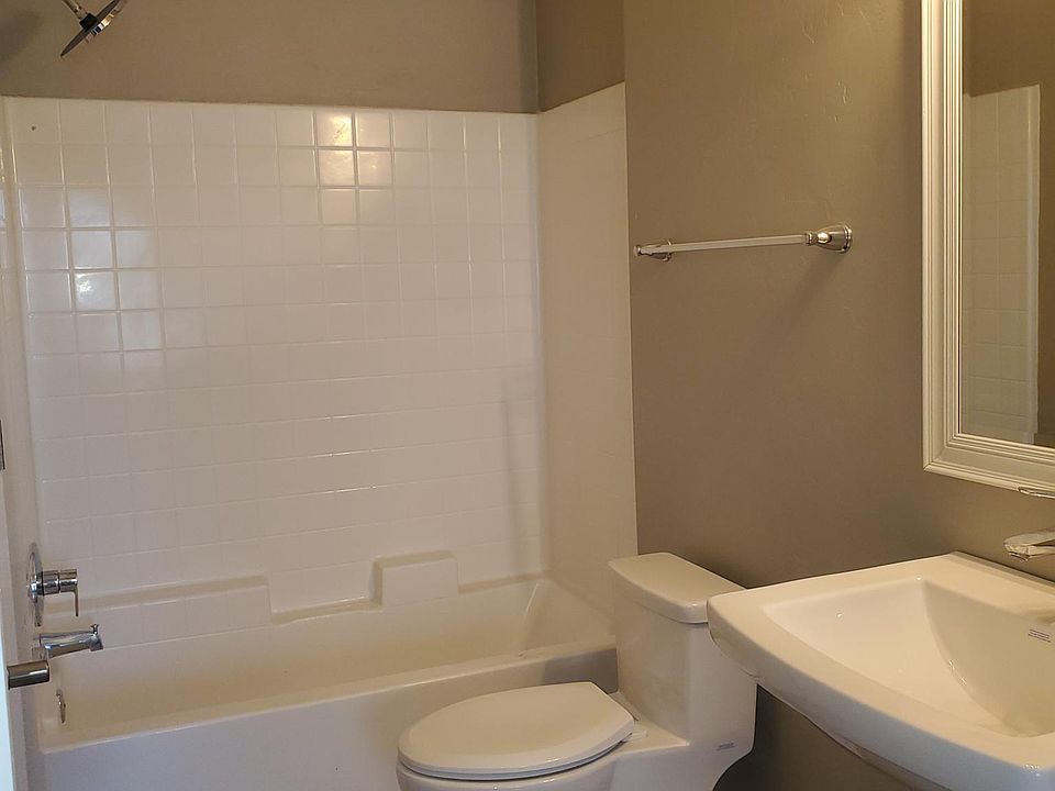 1st image of 142 S Tucson Blvd #46