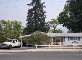 1879 Drury Ln, Grants Pass, OR 97527