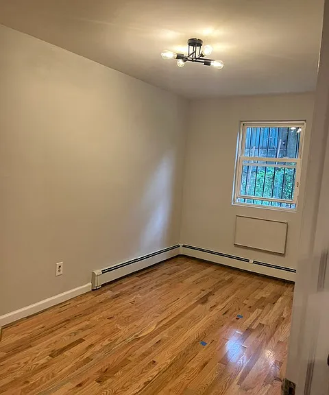 20-17 38th St #1F — Photo 8
