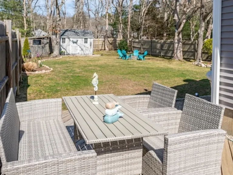 16 Harborview Dr — Photo 10