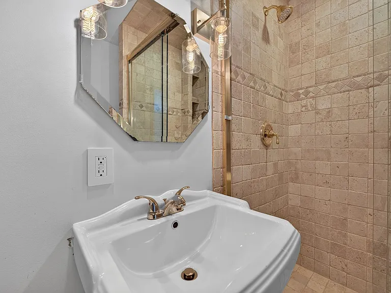 4170 Madison Ave — Photo 5