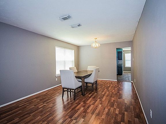 5th image of 14319 Berrington Dr
