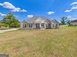 207 Yale Cir, Bonaire, GA 31005