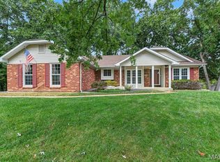 2432 Evergreen Forest Ct, Ballwin, MO 63011