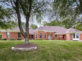 4316 Marion Garden Ln, Florissant, MO 63034