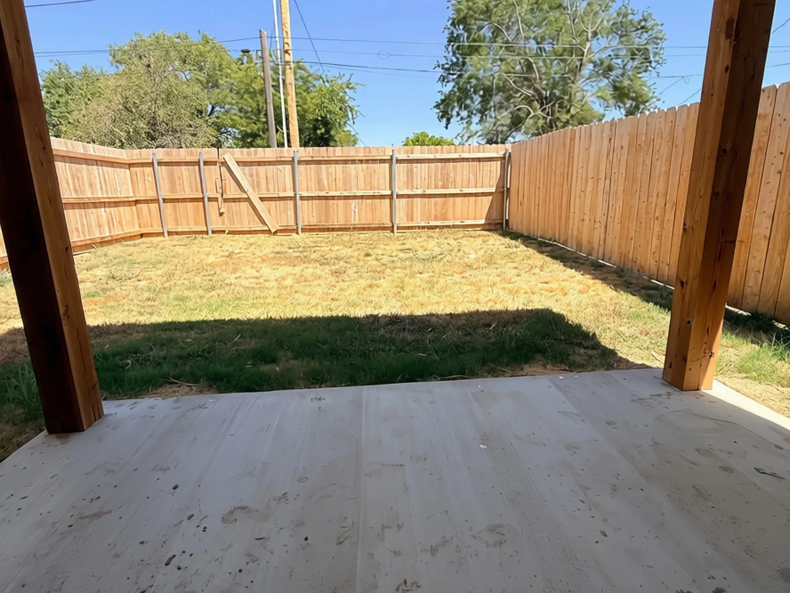 3 bed, 1150 sqft, $1,330 — Photo 3