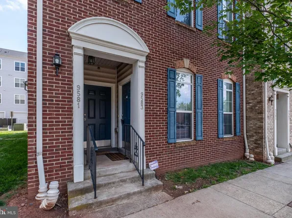 9583 Center St, Manassas, VA 20110