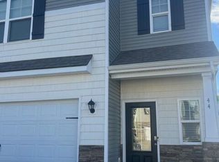 44 Thread Ln, Johnson City, TN 37604