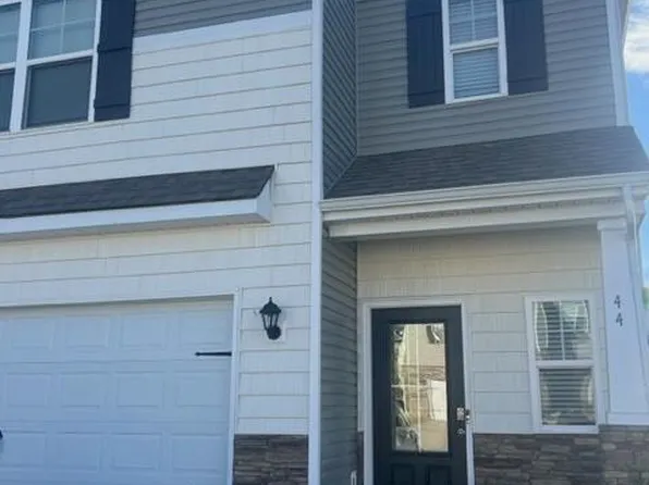 44 Thread Ln, Johnson City, TN 37604