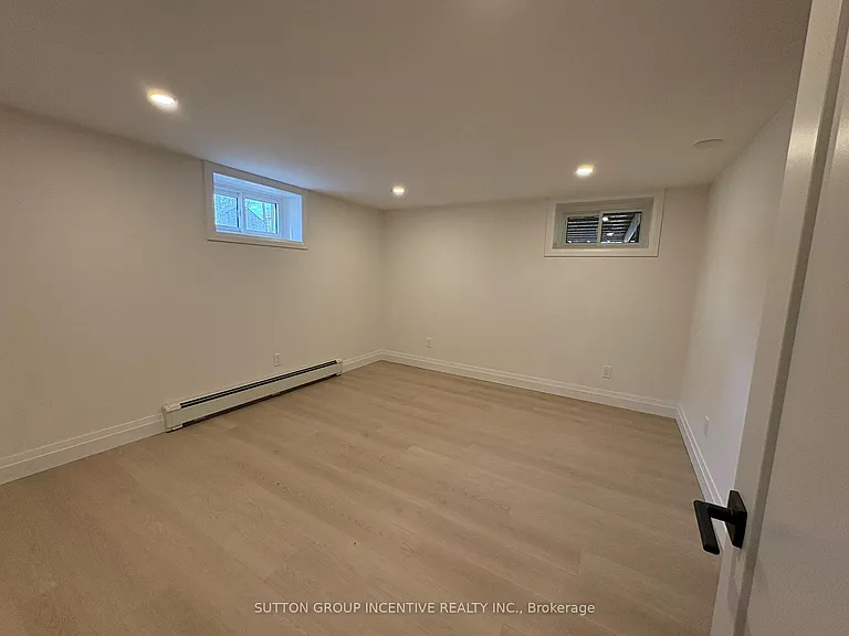 20 Bayview Dr — Photo 15