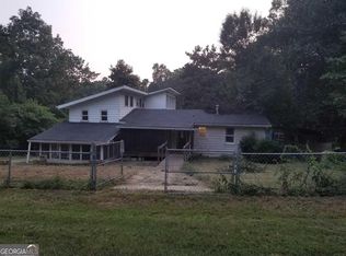 275 Robin Hood Ln, Hampton, GA 30228