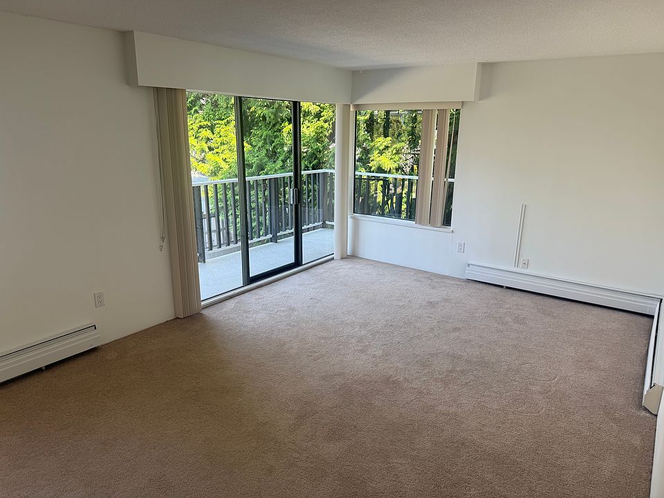 1st image of 122 E 18th St #205