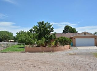 13 Nightshade Ct, Los Lunas, NM 87031