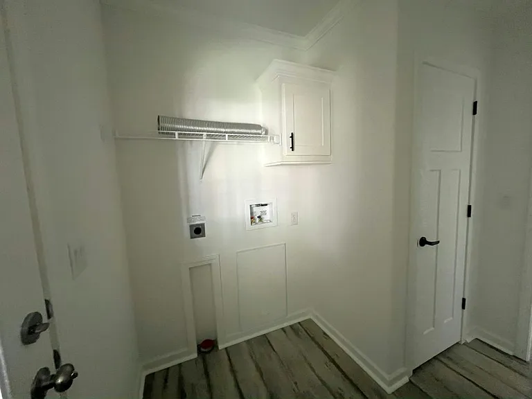 113 Hill Cir #405 — Photo 15