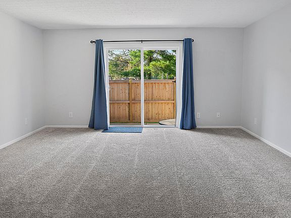 5th image of 7602 Wellshire Dr