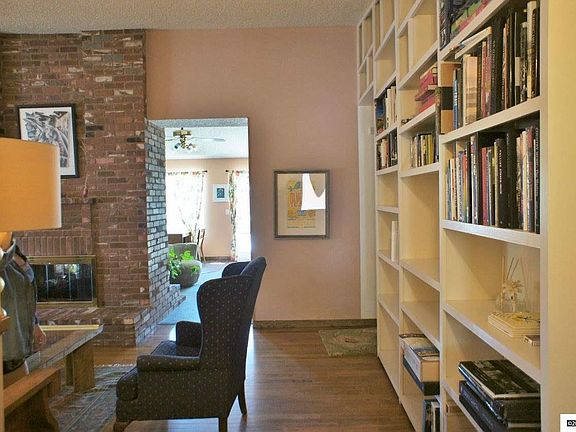 3rd image of 1627 Clover Leaf Dr