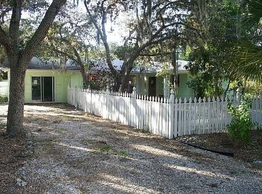 2nd image of 5195 Sandy Beach Ave
