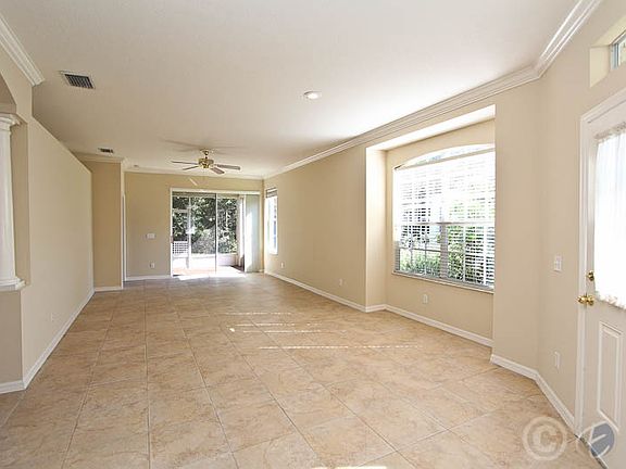 Foyer / Living / Dining Area