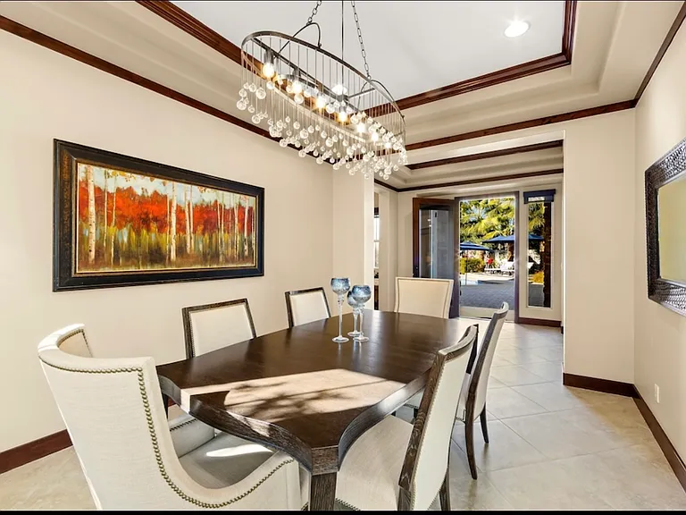 51010 Mandarina — Photo 32