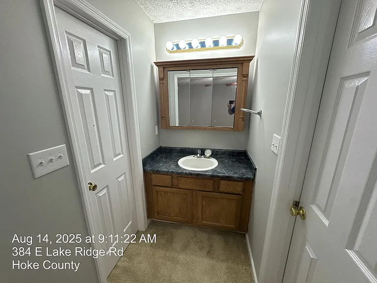 384 E Lake Ridge Rd — Photo 17