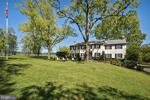 1315 Pineville Rd #MAIN HOUSE Photo 1 1315 Pineville Rd #MAIN HOUSE Photo 1