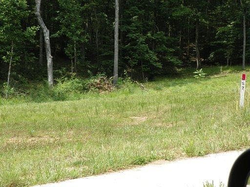 2nd image of 207 N Taube Ln