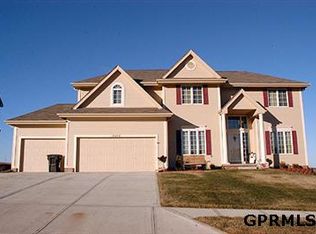 15404 Curtis, Omaha, NE 68144