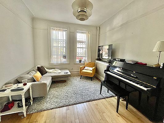 1st image of 701 Franklin Ave APT 1A