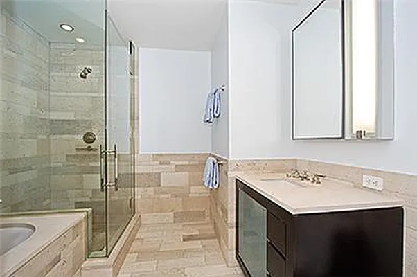 Sold by Metropolitan Res. Partners | media 16