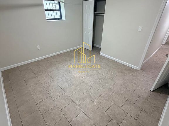 4th image of 179 Ellis Ave #G11