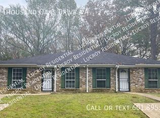 2118 Thousand Oaks Dr UNIT A, Jackson, MS 39212