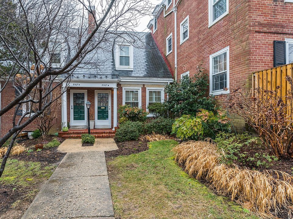 1st image of 3307 S Wakefield St #B