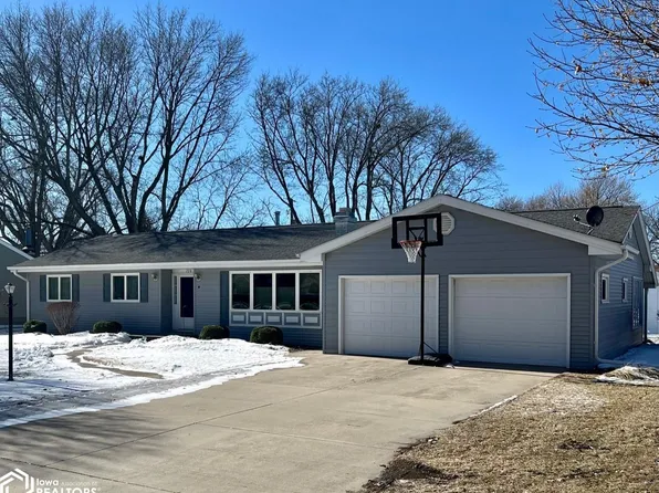 720 6th St NE, Clarion, IA 50525