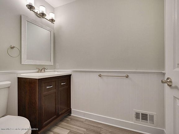 5th image of 2903 Jockey Hollow Dr