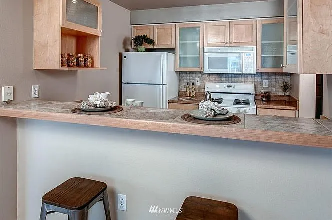 520 2nd Ave W #308 — Photo 15