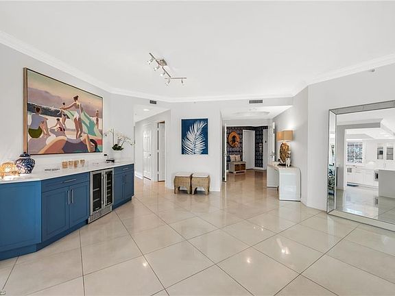 4th image of 455 Cove Tower DR #304
