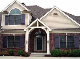 1810 Kensington Knoll Dr, Champaign, IL 61822