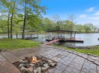 28933 Cabin Cir, Lincoln, MO 65338