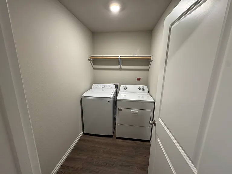 1901 SE Jefferson Pl — Photo 8