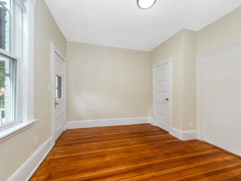 44B Brackett St #A3 — Photo 8