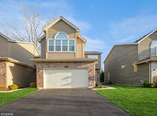 1859 Tamahawk Ln, Naperville, IL 60564