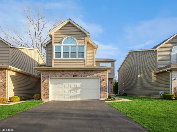 1859 Tamahawk Ln, Naperville, IL 60564