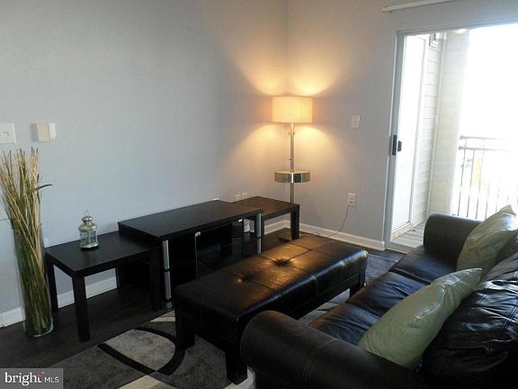 3rd image of 12901 Centre Park Cir APT 317