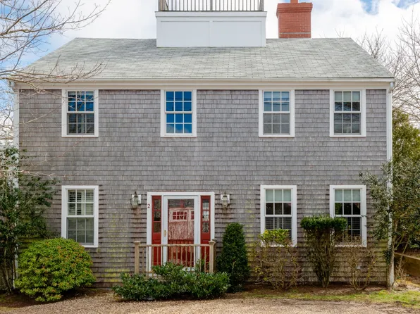 3 New St, Nantucket, MA 02554